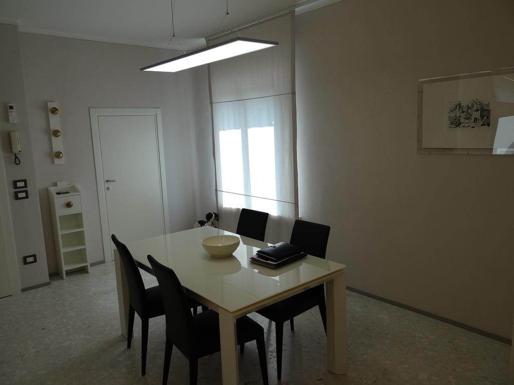 Theater Verona Luxury Apartment Quarto foto